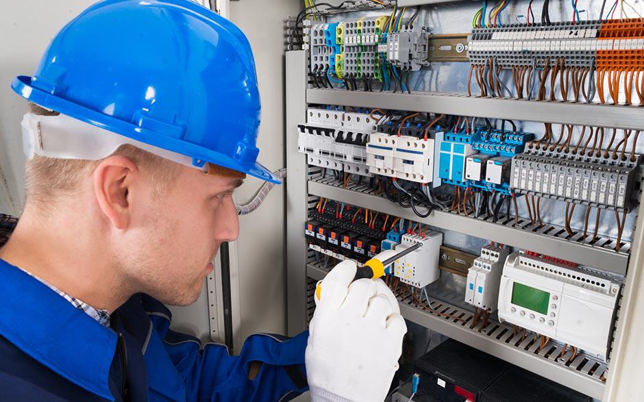 taux horaire électricien Le Châtelet-en-Brie